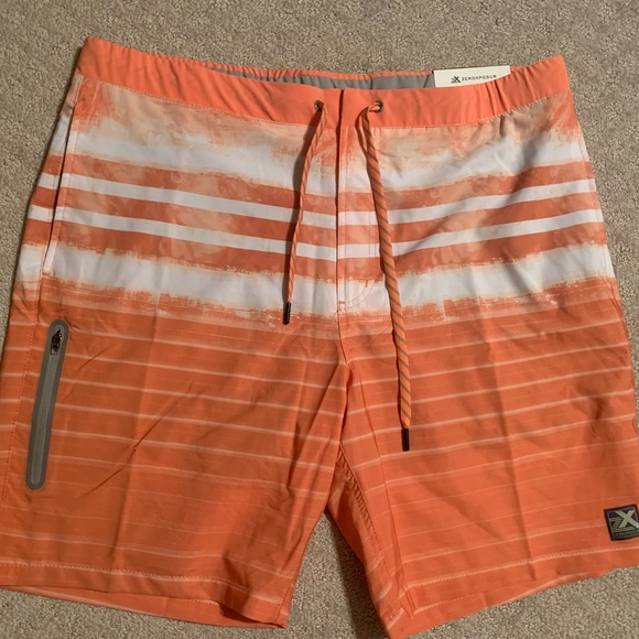 Men’s Swim Trunks Size XL NWT Board Shorts - Picture 3 of 9
